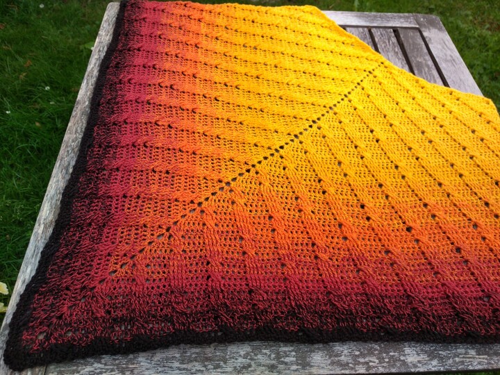 Häkelanleitung Tuch Nia