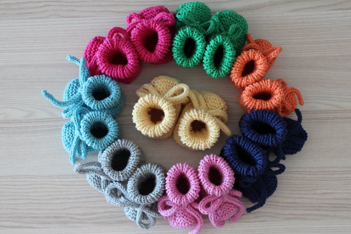 "Die schönsten Blumen" Babyschühchen stricken PDF-Anleitung