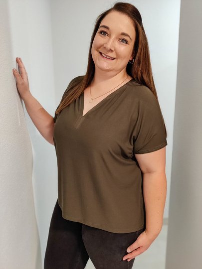 Schnittmuster loses Shirt mit überschnittenen Schultern Damen Gr. 32 - 62
