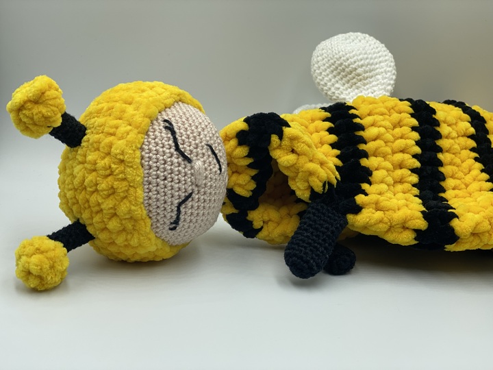 Häkelanleitung - Schnuffeltuch / Schmusetuch Biene