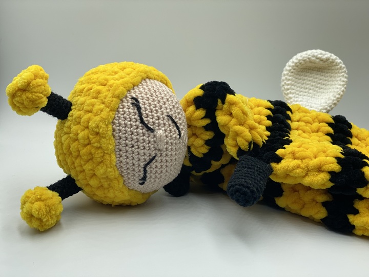 Häkelanleitung - Schnuffeltuch / Schmusetuch Biene