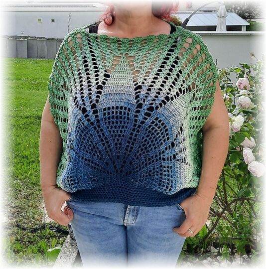 Häkelanleitung Halbrundshirt Dahlia