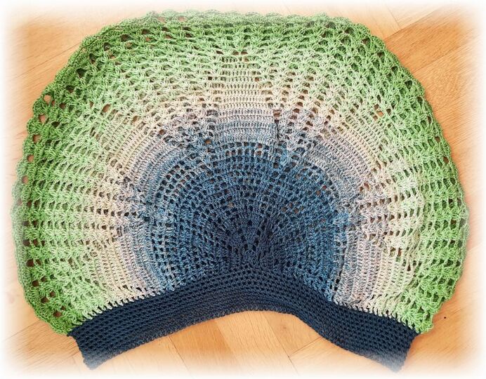 Häkelanleitung Halbrundshirt Dahlia