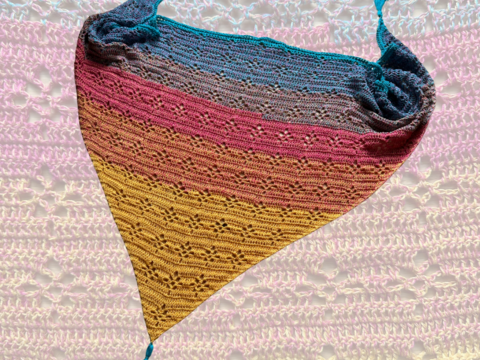 Häkelanleitung Dreieckstuch "Ornamental Flower"