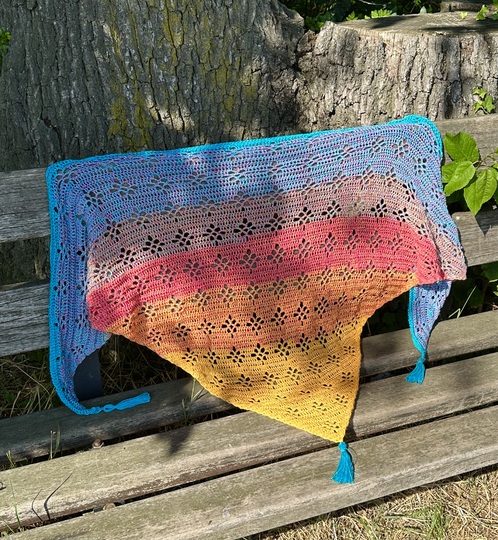 Häkelanleitung Dreieckstuch "Ornamental Flower"