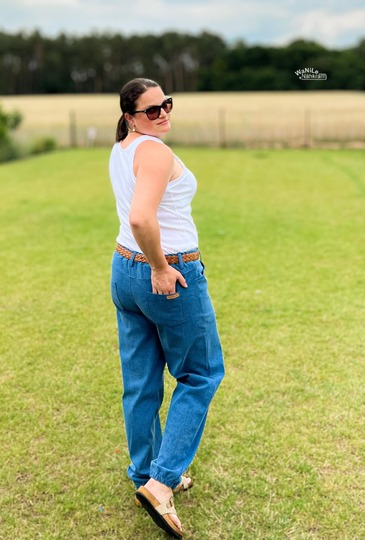 Ebook Hose BUDONI Gr. 34-54