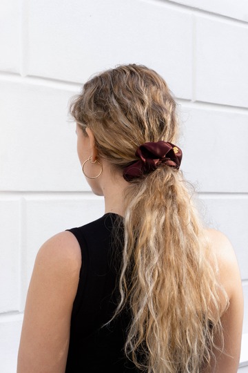 Free sewing pattern hair band scrunchie Easy with video tutorial