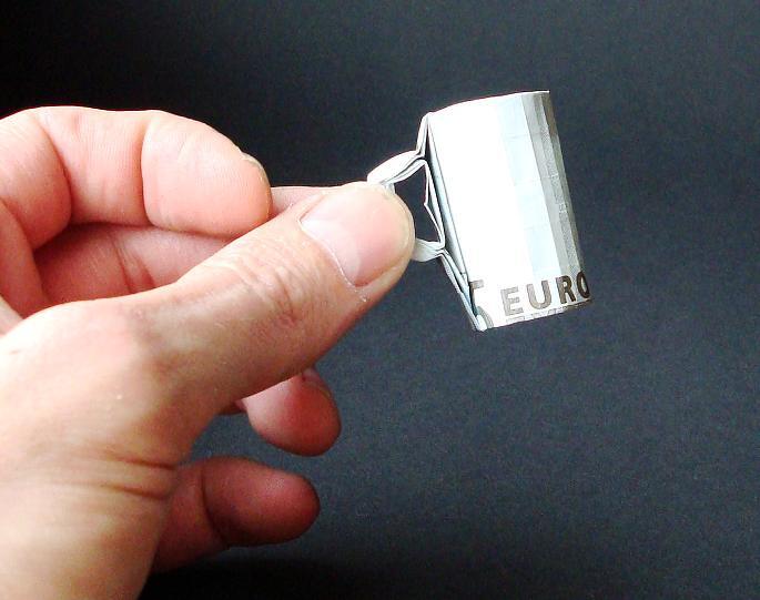 Origami Geldschein Bierkrug (**) - Bild 4