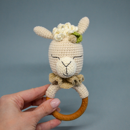 Crochet pattern llama baby rattle, alpaca teether toy, amigurumi pattern
