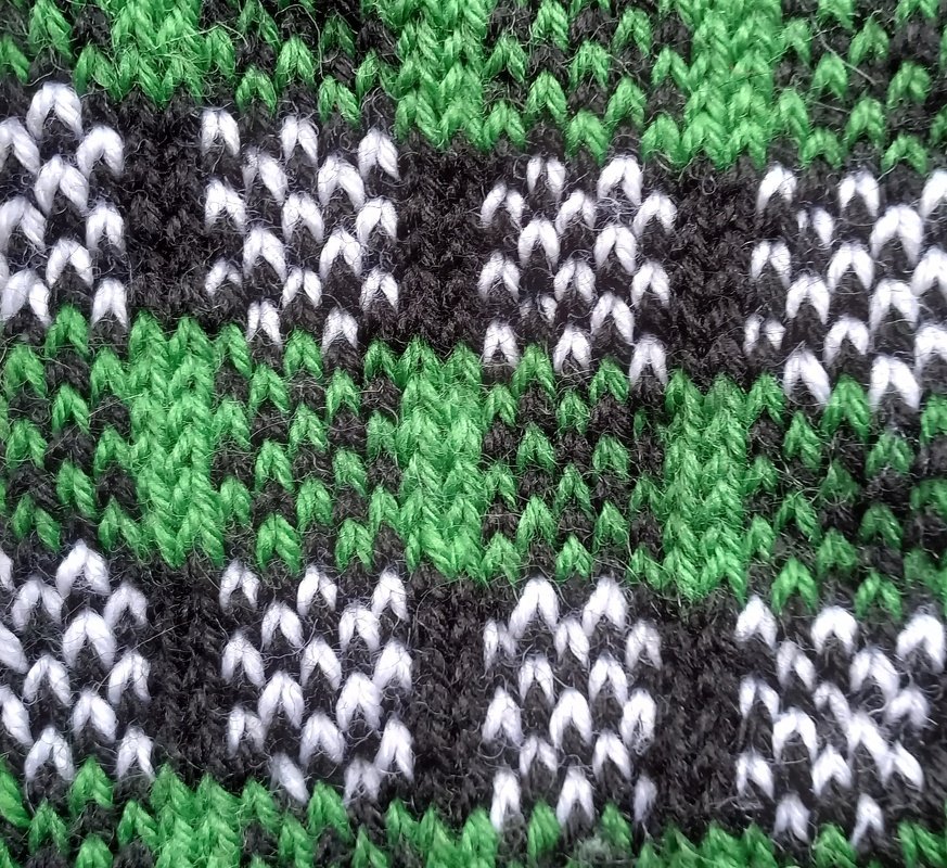 Strickanleitung für Socken mit litauischem Karomuster Gr. 44-45 - Bild 2