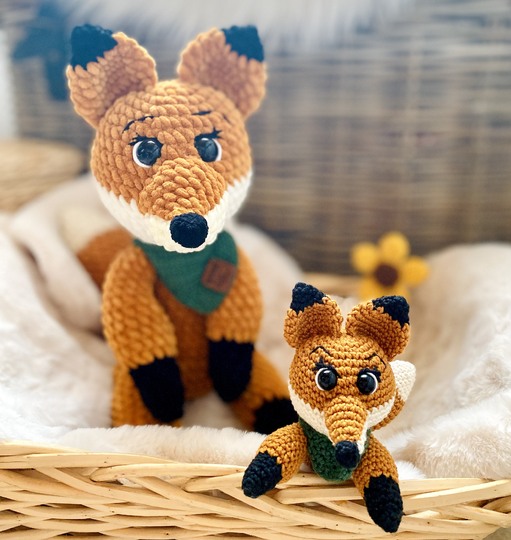 Fuchs Lucy mit Halstuch, Häkelanleitung , Amigurumi, DIY