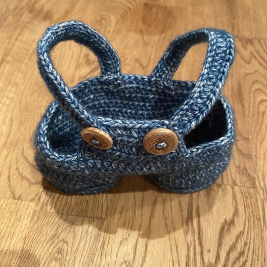 Teddy Fiete mit Latzhose, Häkelanleitung , Amigurumi, DIY