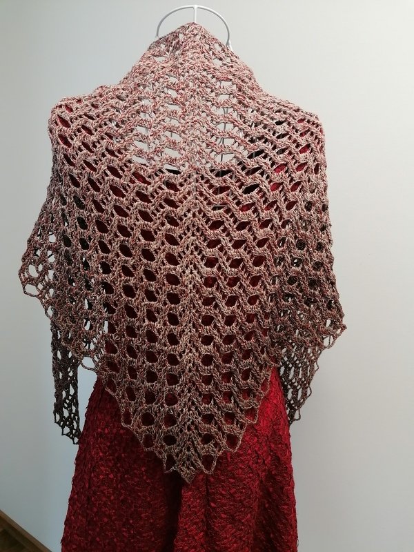 Dreiecktuch „Tyana BE“ – Häkelanleitung - Bild 3