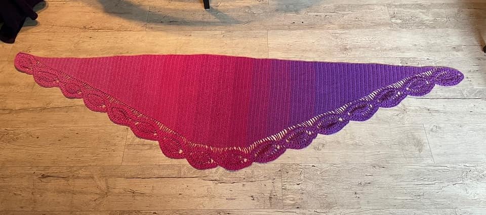 Häkelanleitung Dreieckstuch Blätterwald - Bild 3