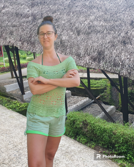 Häkelanleitung 2 in 1: Carmenshirt und Bandeau-Top Marlene am Strand