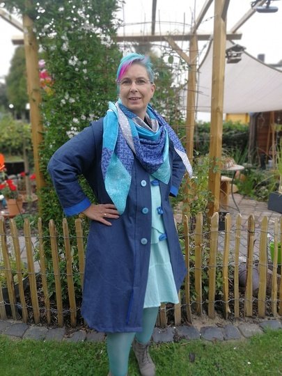 CARDIGAN-MANTEL GR. 42-60