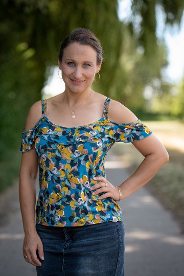 Schnittmuster Shirt und Kleid mit Spaghettiträgern und Volant Gr. 32 - 56