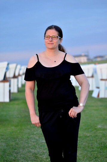 Schnittmuster Shirt und Kleid mit Spaghettiträgern und Volant Gr. 32 - 56