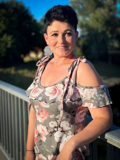 Schnittmuster Shirt und Kleid mit Spaghettiträgern und Volant Gr. 32 - 56