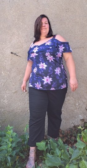 Schnittmuster Shirt und Kleid mit Spaghettiträgern und Volant Gr. 32 - 56