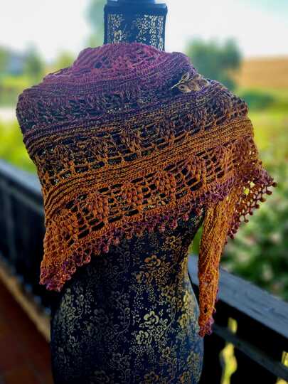 Häkelanleitung - Tuch "Lysonijara"