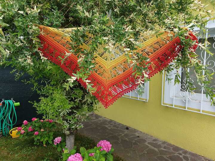 Häkelanleitung - Tuch "Lysonijara"