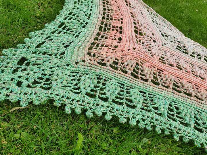 Häkelanleitung - Tuch "Lysonijara"