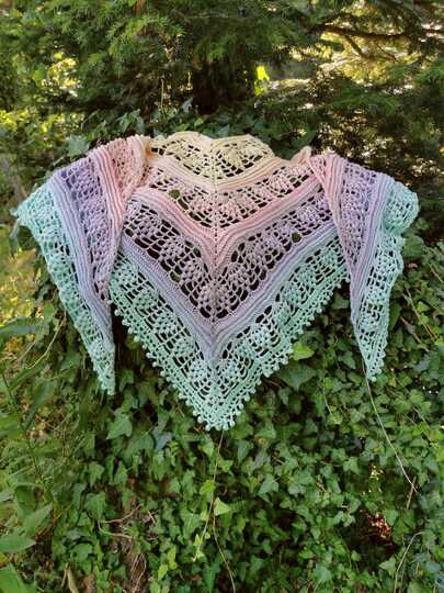 Häkelanleitung - Tuch "Lysonijara"