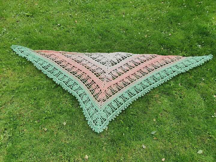 Häkelanleitung - Tuch "Lysonijara"