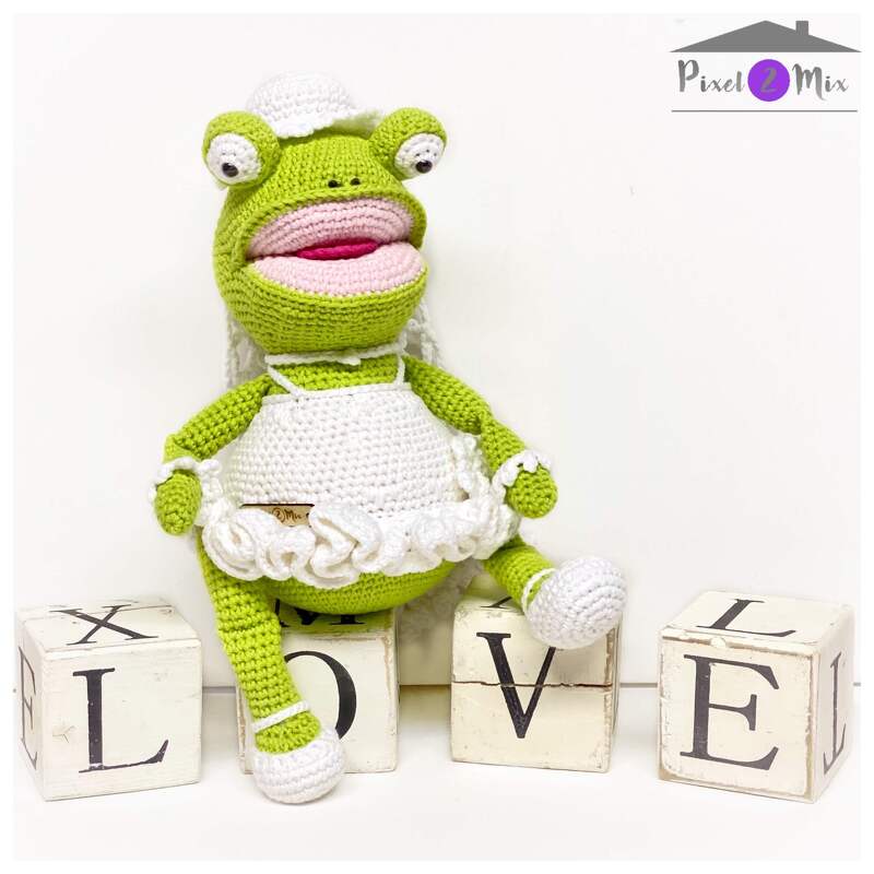 Katja - The Frog Bride - Amigurumi Crochet Pattern - Image 2