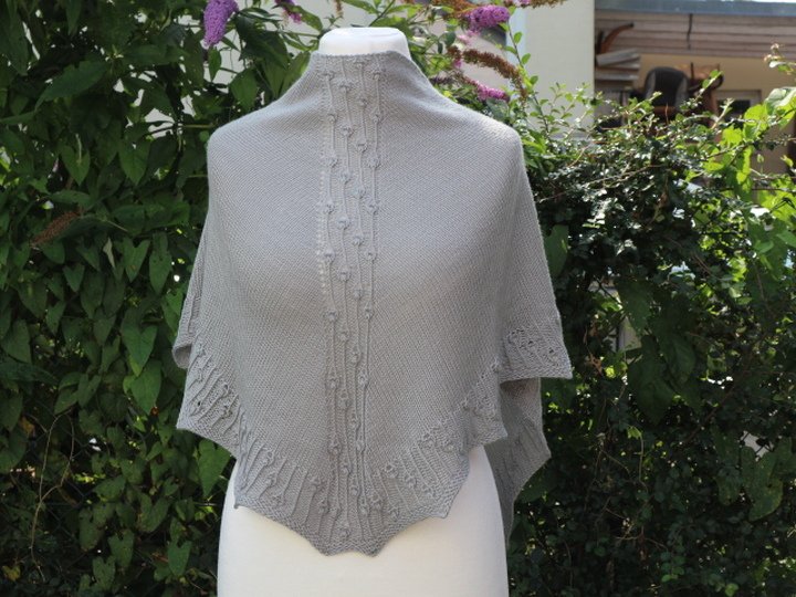 Strickanleitung Dreieckstuch mit Noppenmuster individuell anpassbar