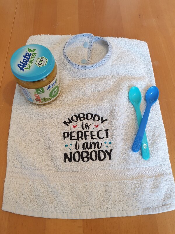 Stickdatei Nobody is perfect, im nobody - 2 Größen - Bild 6