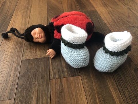 Babyschuhchen für Neugeborene