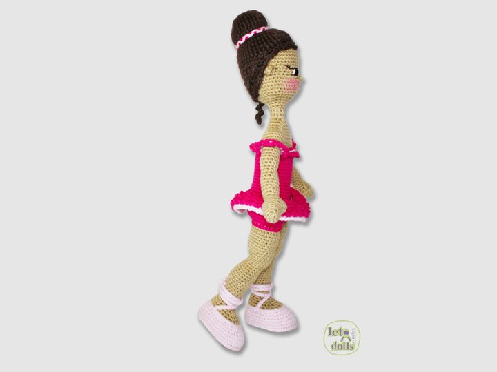 Uma, Medium Crochet Doll Pattern, Amigurumi, 18"/ 46 cm Tall
