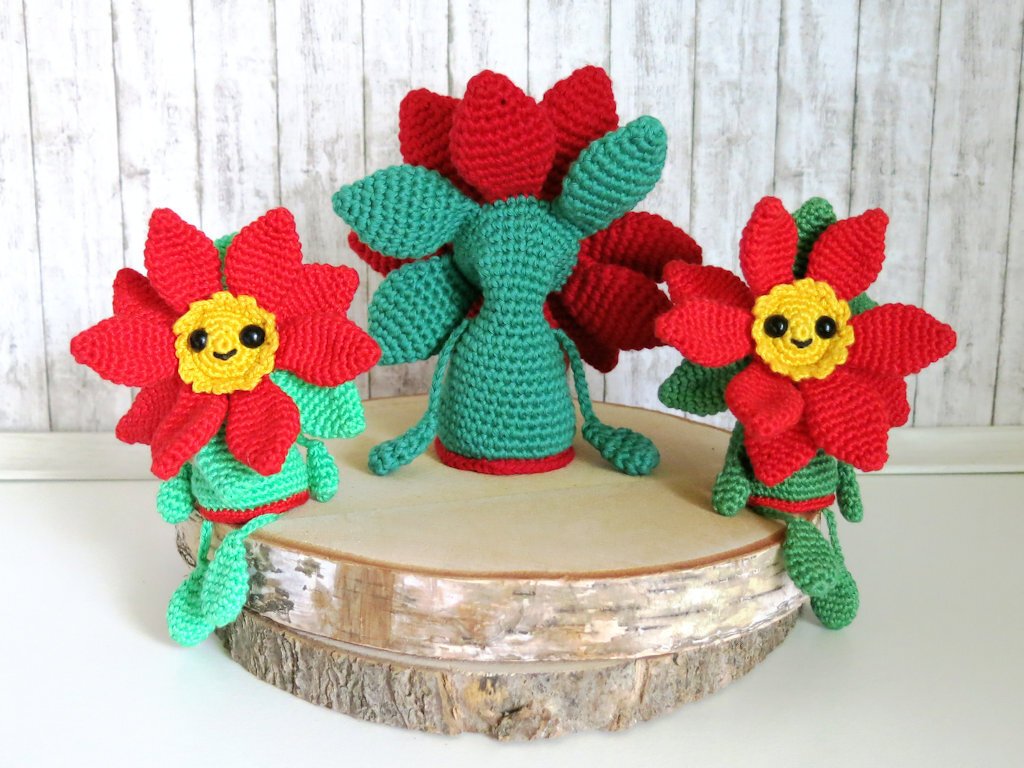 Little Poinsettia - Crochet Pattern - Image 2