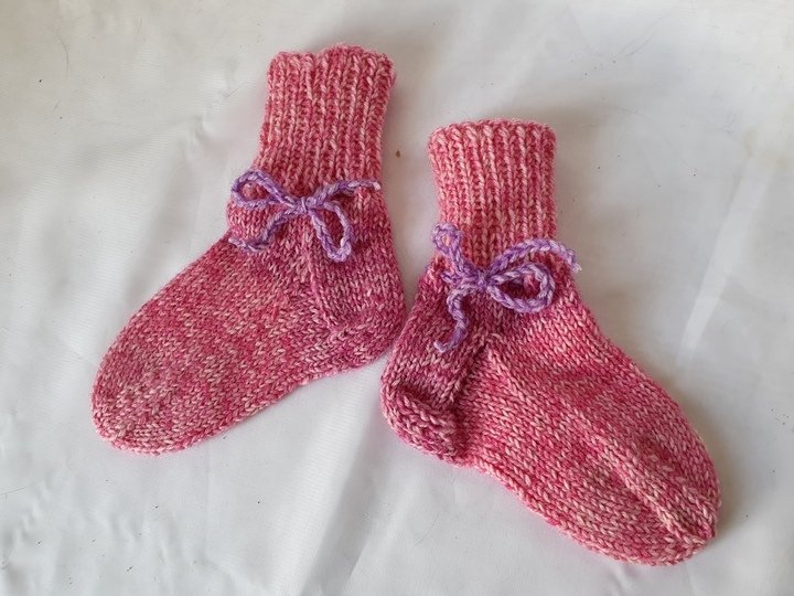 Strickanleitung Baby-Socken aus 6-fach-Sockenwolle, ca. 11,5 cm  #304