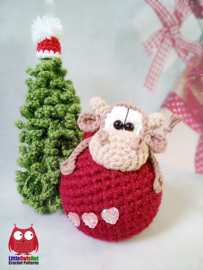 280 Crochet Pattern - Cow or Bull Ox on a bauble, christmas tree decoration