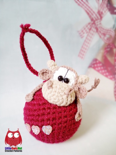 280 Crochet Pattern - Cow or Bull Ox on a bauble, christmas tree decoration