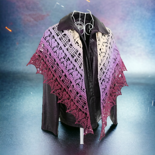 Triangular scarf „Ladina BE“ – crochet pattern