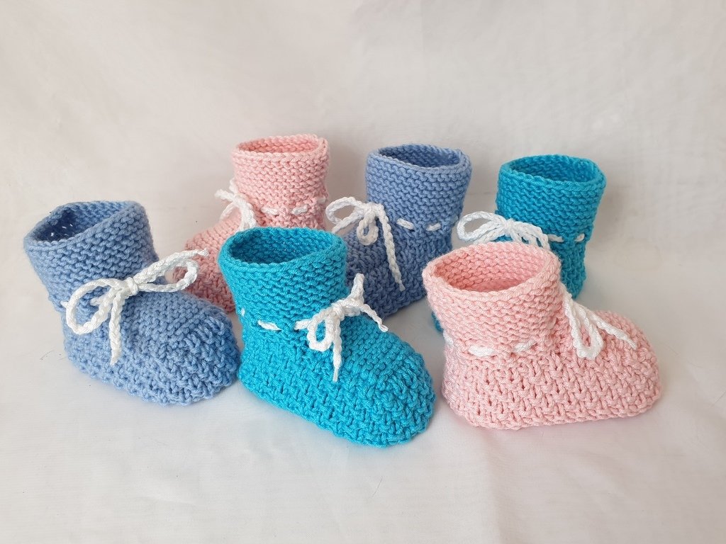 Strickanleitung Baby-Schuhe, Booties ohne Nadelspiel, Sohlenlänge ca. 10 cm