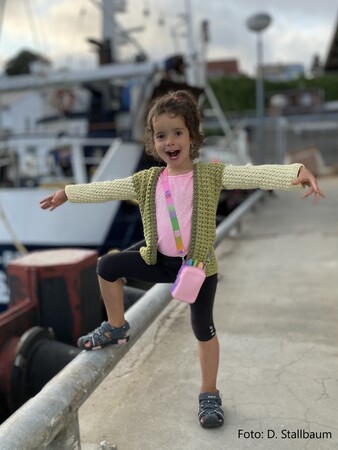 KIWI Cardigan - seamless - all sizes - no swatching