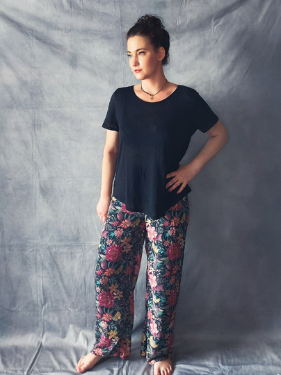 Schnittmuster + Nähanleitung Hose "Laia" - luftige Hose aus Webware