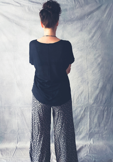 Schnittmuster + Nähanleitung Hose "Laia" - luftige Hose aus Webware