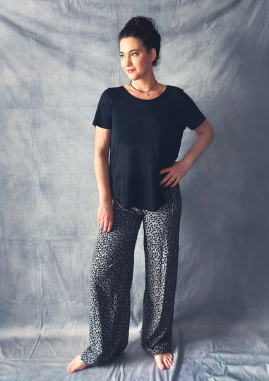 Schnittmuster + Nähanleitung Hose "Laia" - luftige Hose aus Webware