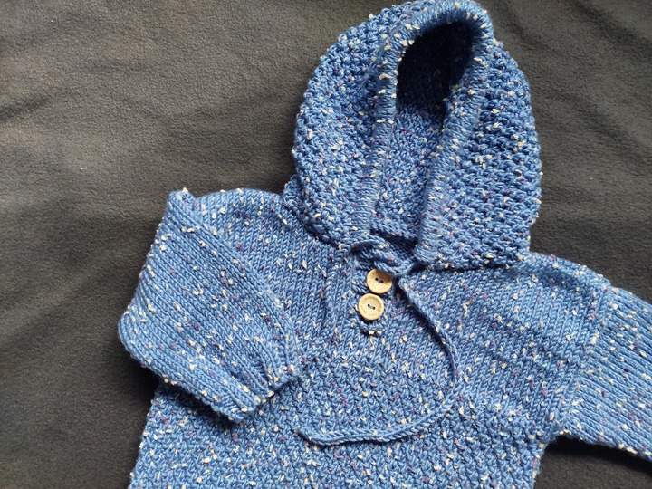 Strickanleitung Baby Kapuzenpulli mit Kordel Größe 80/86!