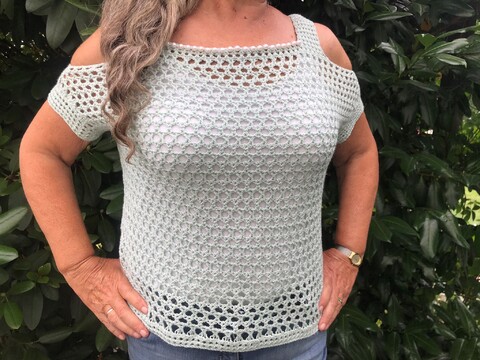 Schulterfreies Netzshirt  "Cold Shoulder" - Häkelanleitung
