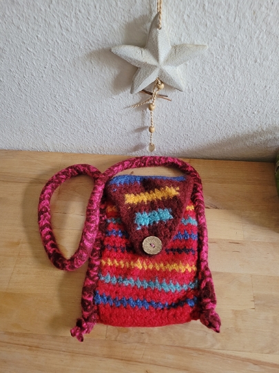 Kindertäschle, gefilzt