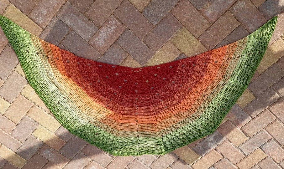 Häkelanleitung Halbrundtuch "Nami"