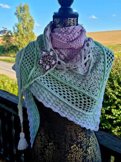 Häkelanleitung - Tuch "Kayla"