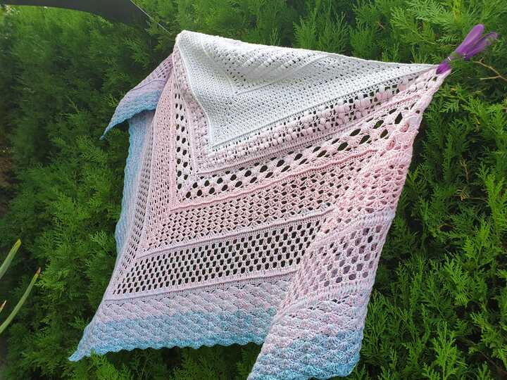 Häkelanleitung - Tuch "Kayla"